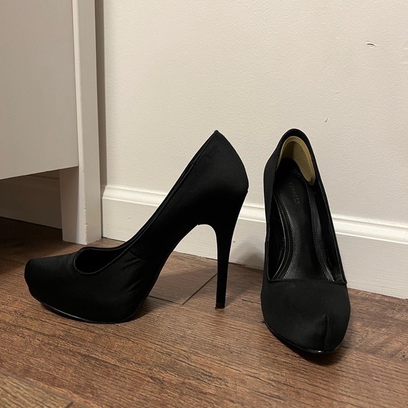 express matte satin stiletto heels - Picture 13 of 13